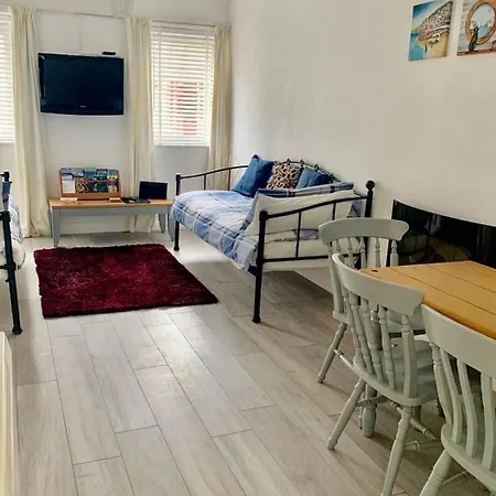 Towan Flat Apartmán *